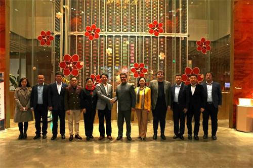 俄中友好协会到访同仁堂知嘛健康零号店 推动中俄两国更深交流