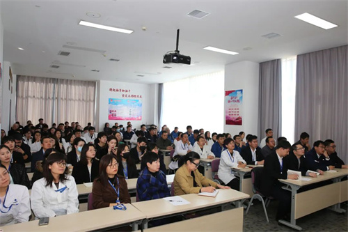 康婷集团开展“弘扬法治精神 争做食品安全文化的宣传者和践行者”普法宣传活动2.jpg