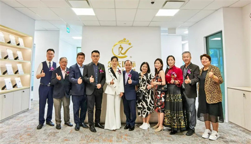 金天国际新加坡国际营销总部开业5.jpg