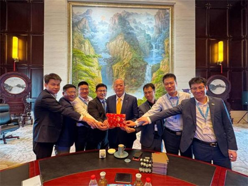 天狮李金元主席奖励IT团队 擘画全球化战略新篇章