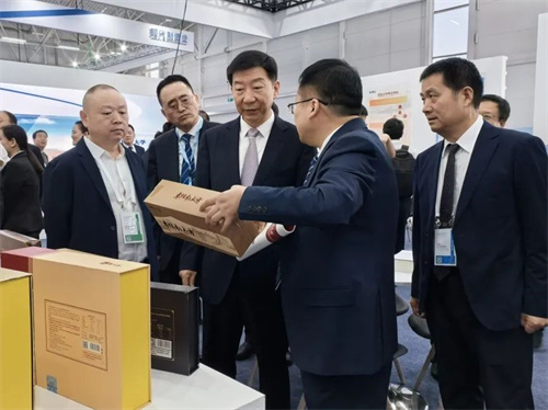 益瑞康随陕西代表团出征中亚 生物科技闪耀“一带一路”