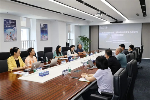 东方红深化红曲基础研究 共绘健康产业发展新蓝图