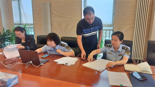 北京怀柔区市场监管局加强“两节”前保健食品生产企业监管