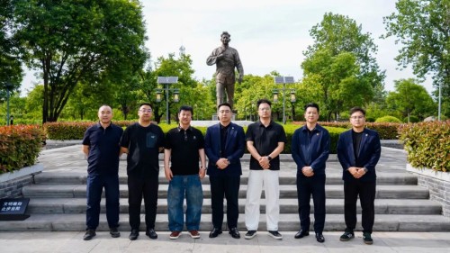 图片 2.jpg