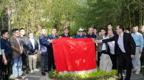 图片 1.jpg