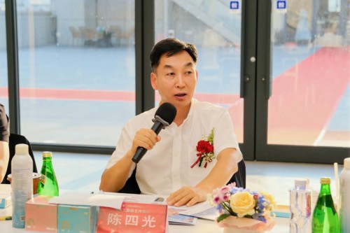 图片 2.jpg
