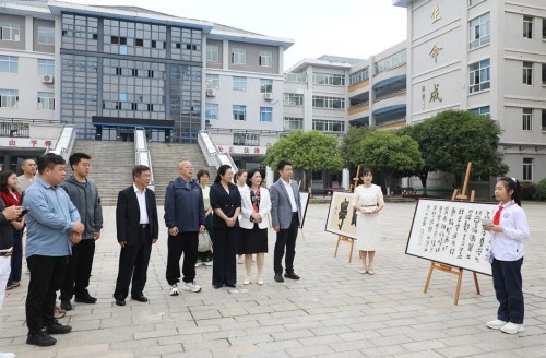 图片 14.jpg